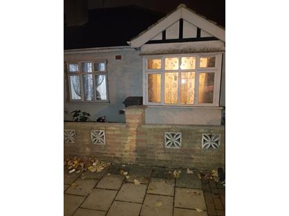 3 Bed Bungalow, Eton Avenue, HA0