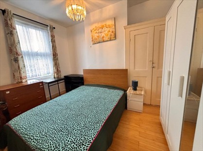 Room in a Shared House, Springfield Road, E6