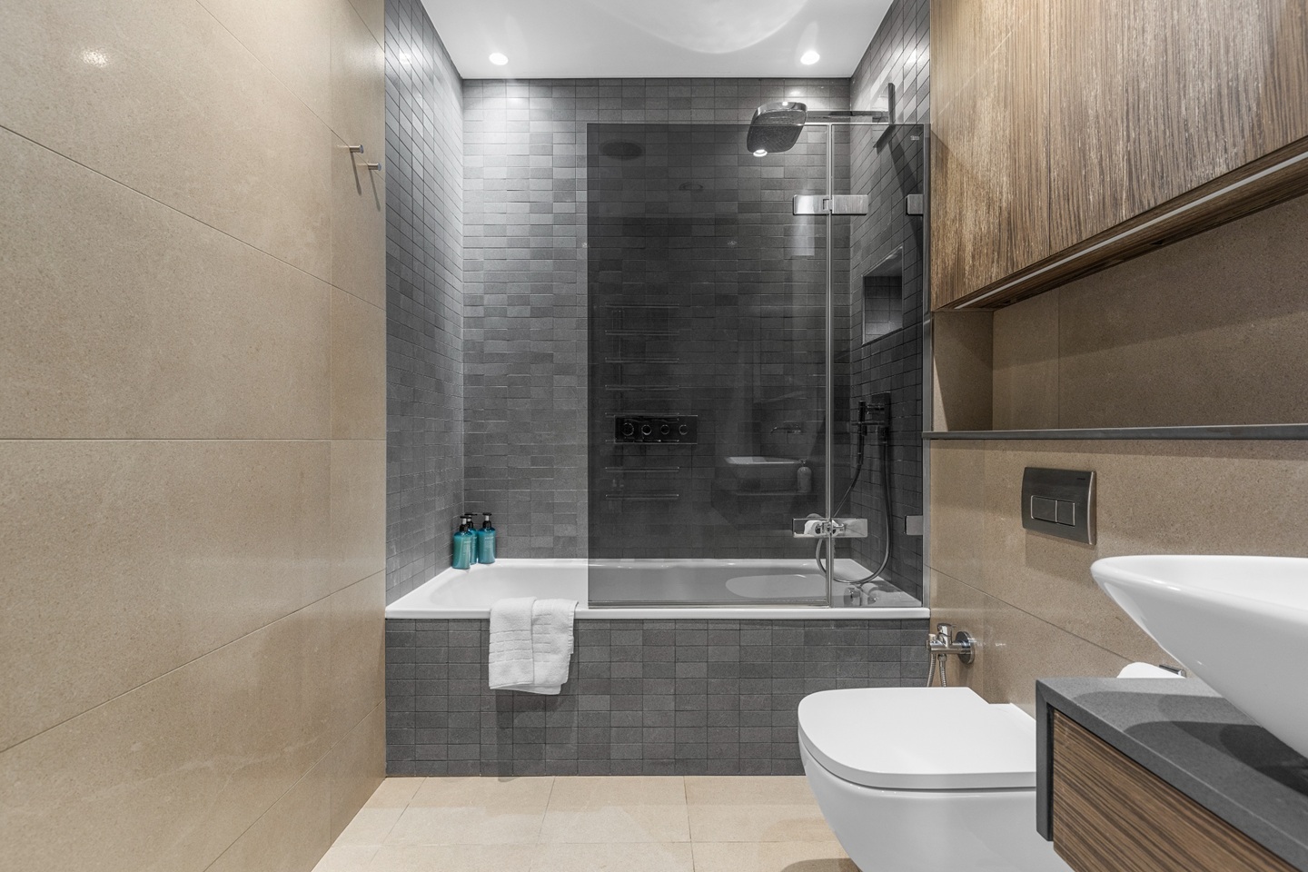 2 Bed Flat, Adiba House, W2 photo 4