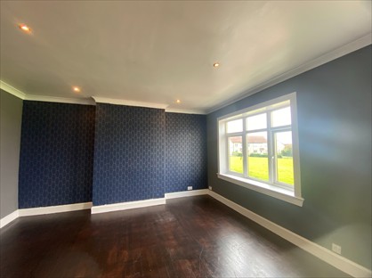 2 Bed Flat, Peatland Quadrant, KA1