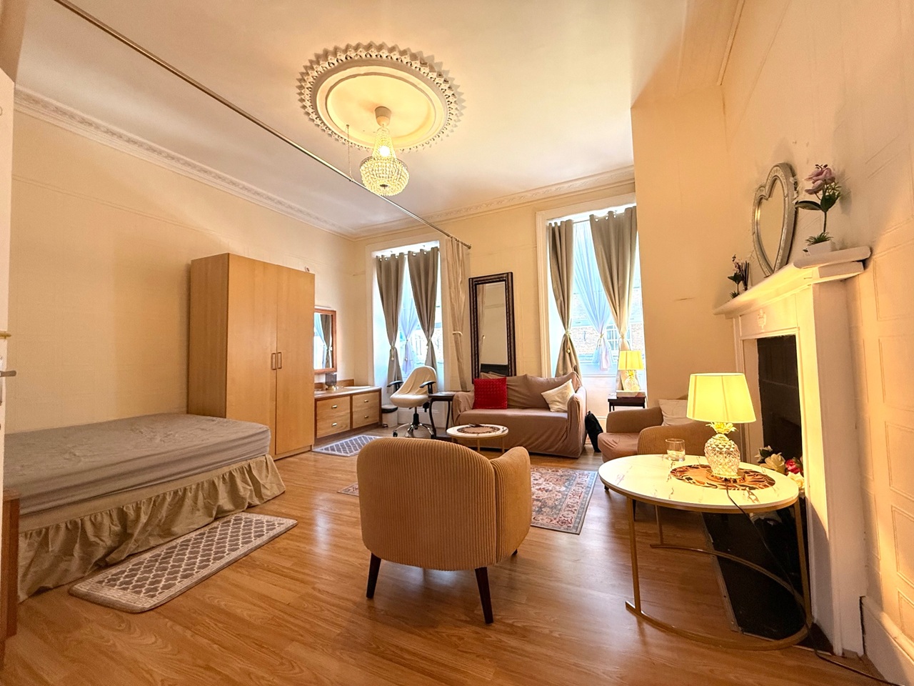 Studio Flat, New Quebec St, W1H photo 3