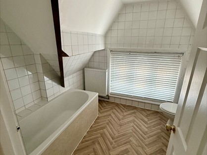 3 Bed Flat, St Lawrence House, NN1