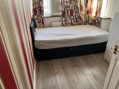 Room in a Shared House, Beam Avenue, RM10