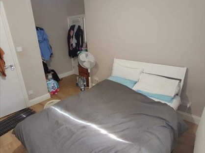 Room in a Shared House, Arundel Road, TW4