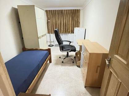Room in a Shared House, Woodford Crescent, HA5