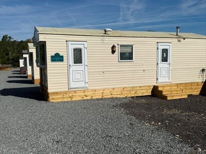 2 Bed Mobile Home, Weeping Willows, GU6