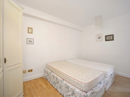 2 Bed Flat, Sloane Avenue, SW3