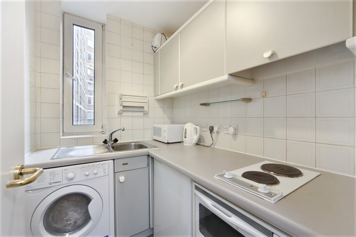 2 Bed Flat, Sloane Avenue, SW3 photo 4