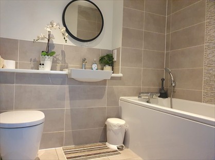 Room in a Shared House, Isambard Road, UB2