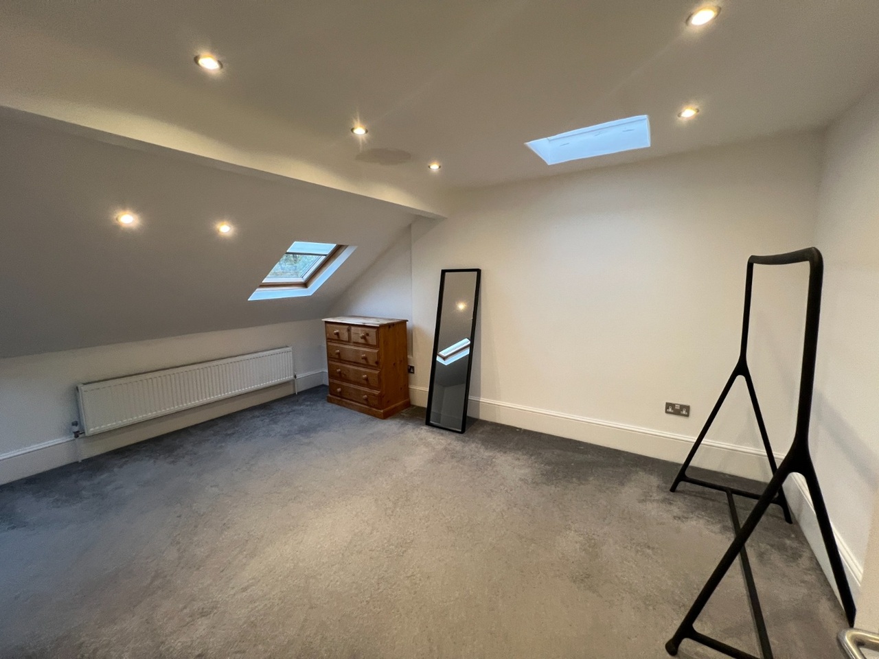 4 Bed Maisonette, Parkhurst Road, N7 photo 2
