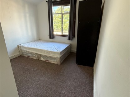 Room in a Shared House, Lady Margaret Road, UB1