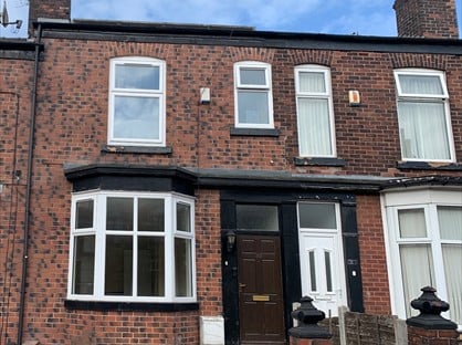 3 Bed Terraced House, Hilden St, BL2
