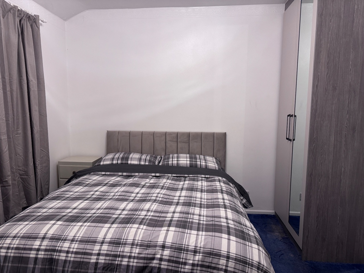 Room in a Shared House, Lewis Close, OX3