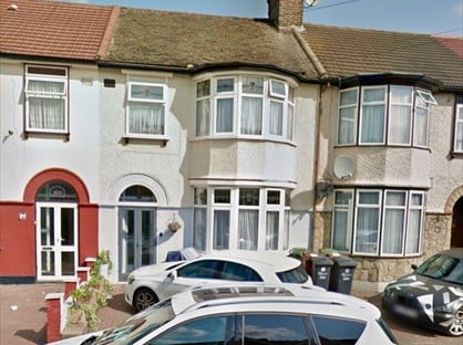 3 bed room for rent in Room in a Shared House, Salisbury Avenue, IG11