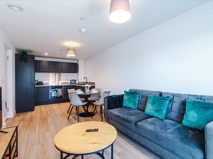 2 Bed Flat, Bastion Point, L3