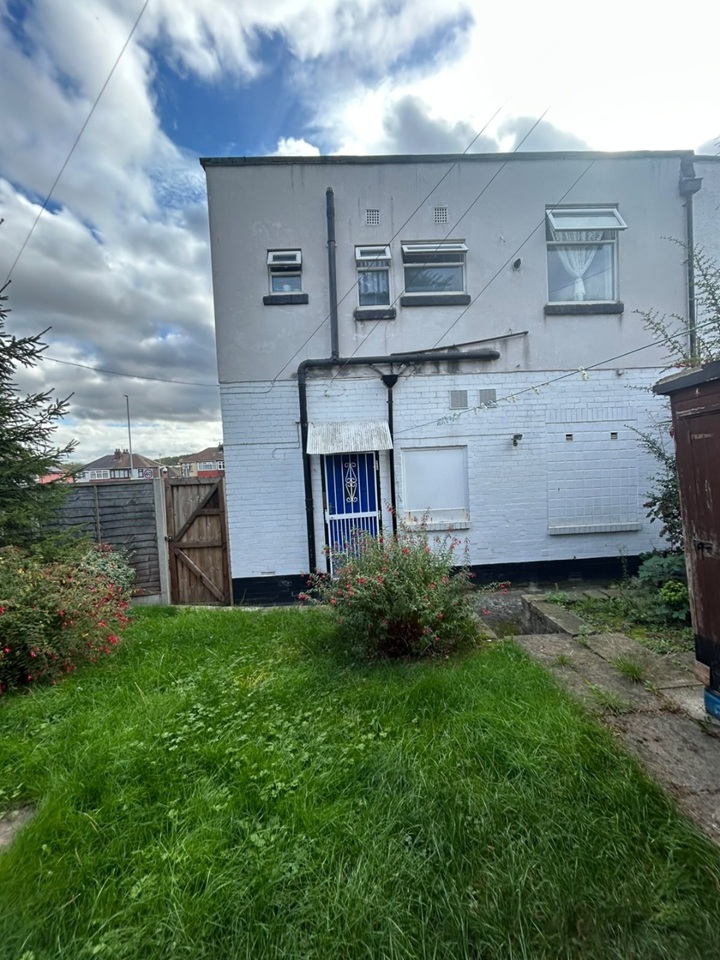 2 Bed Maisonette, Beeston, LS11