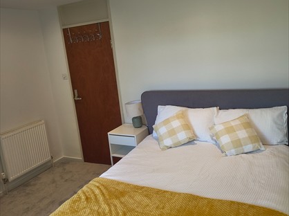 Room in a Shared House, Altham Grove, CM20