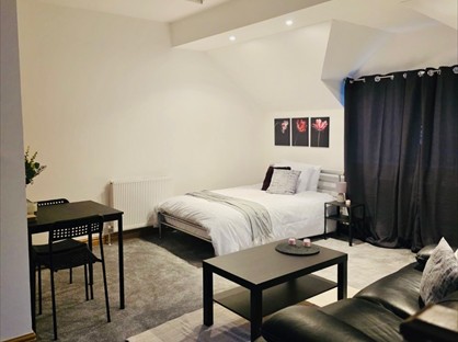 Studio Flat, Bradford, BD7
