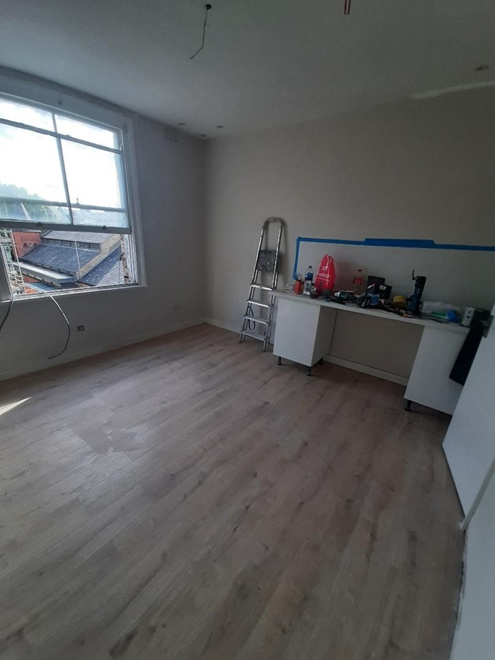 Studio Flat, Nottting Hill Gate, W11