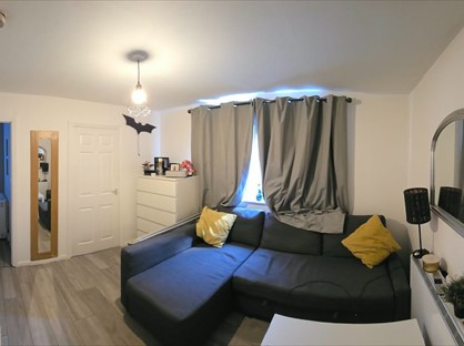 1 Bed Flat, Pioneer Way, WD18