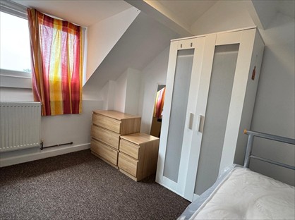Room in a Shared House, Clifton Boulevard, NG7