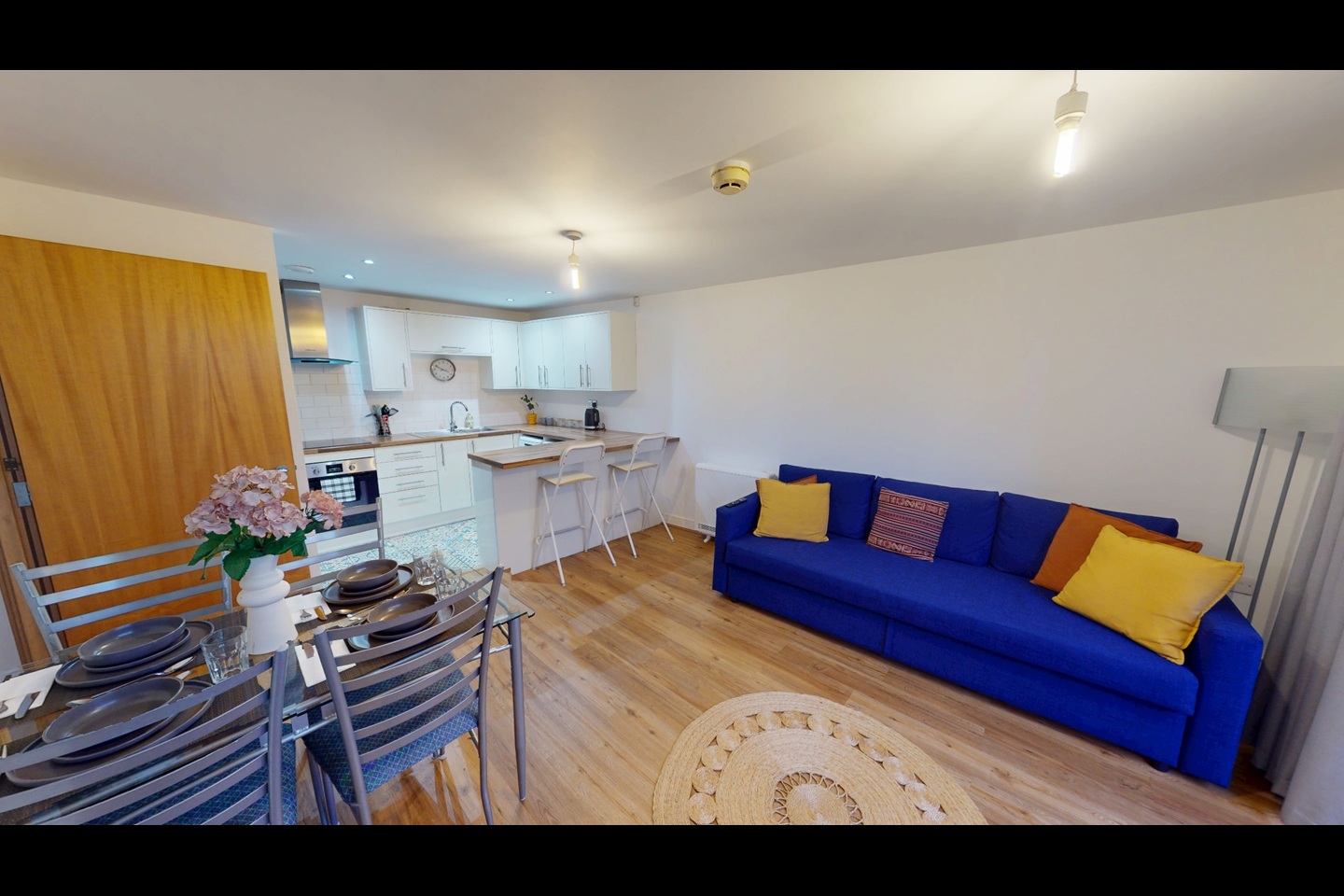 2 Bed Flat, Tradewind Square, L1