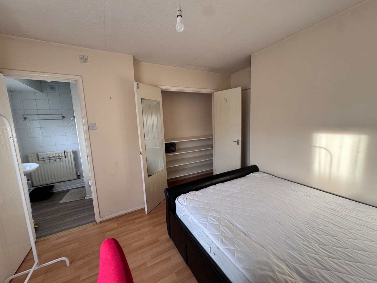 Room in a Shared House, Halston St, M15 photo 5