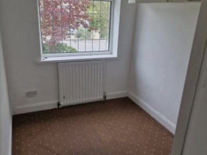 3 Bed Semi-Detached House, Rooley Lane, BD5