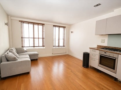 1 Bed Flat, Enfield Road, N1