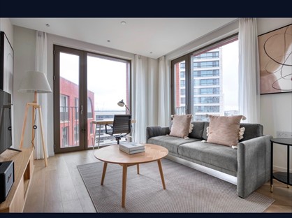 2 bed room for rent in Islington