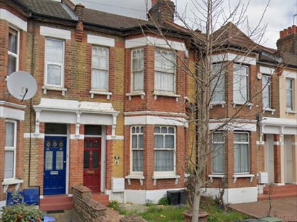3 Bed Detached House, Totteridge Road, EN3