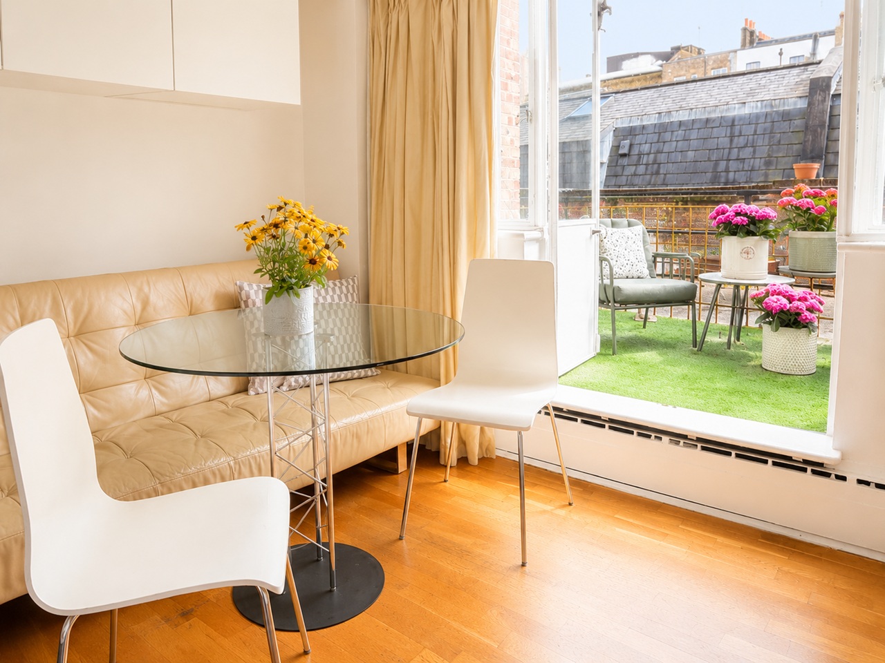 Studio Flat, Crawford Street, W1H photo 3