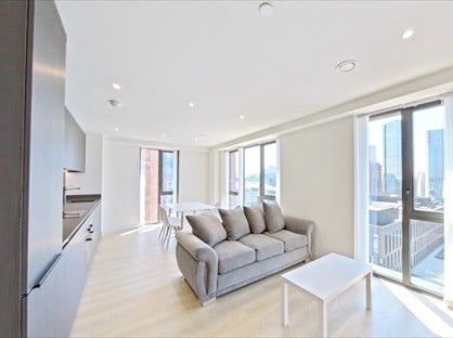 2 Bed Flat, Waterhouse Tower, M3