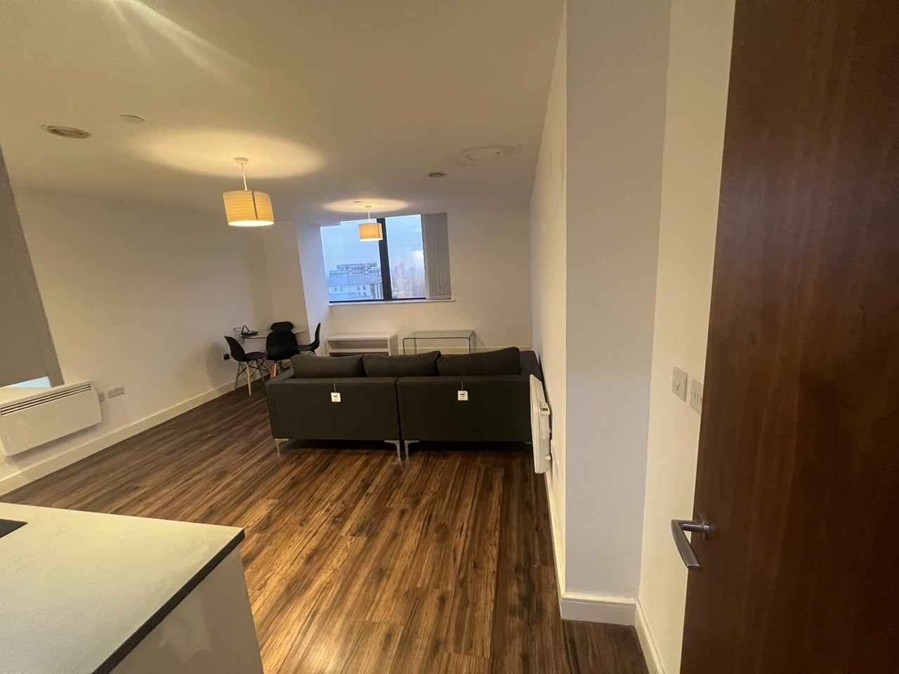 1 Bed Flat, Broadway, B15 photo 2