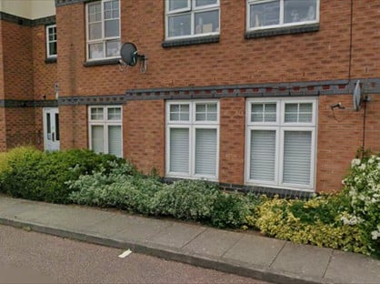 2 Bed Flat, Westwood Drive, B45