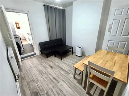 Room in a Shared House, Chandos Street, CV2