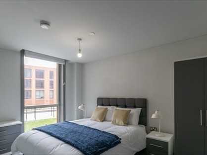 Room in a Shared Flat, Goodman Street, B1