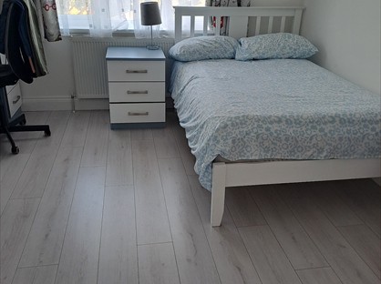Room in a Shared House, Temple Road, KT19