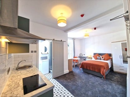 Bedsit, Gillott Rd, B16