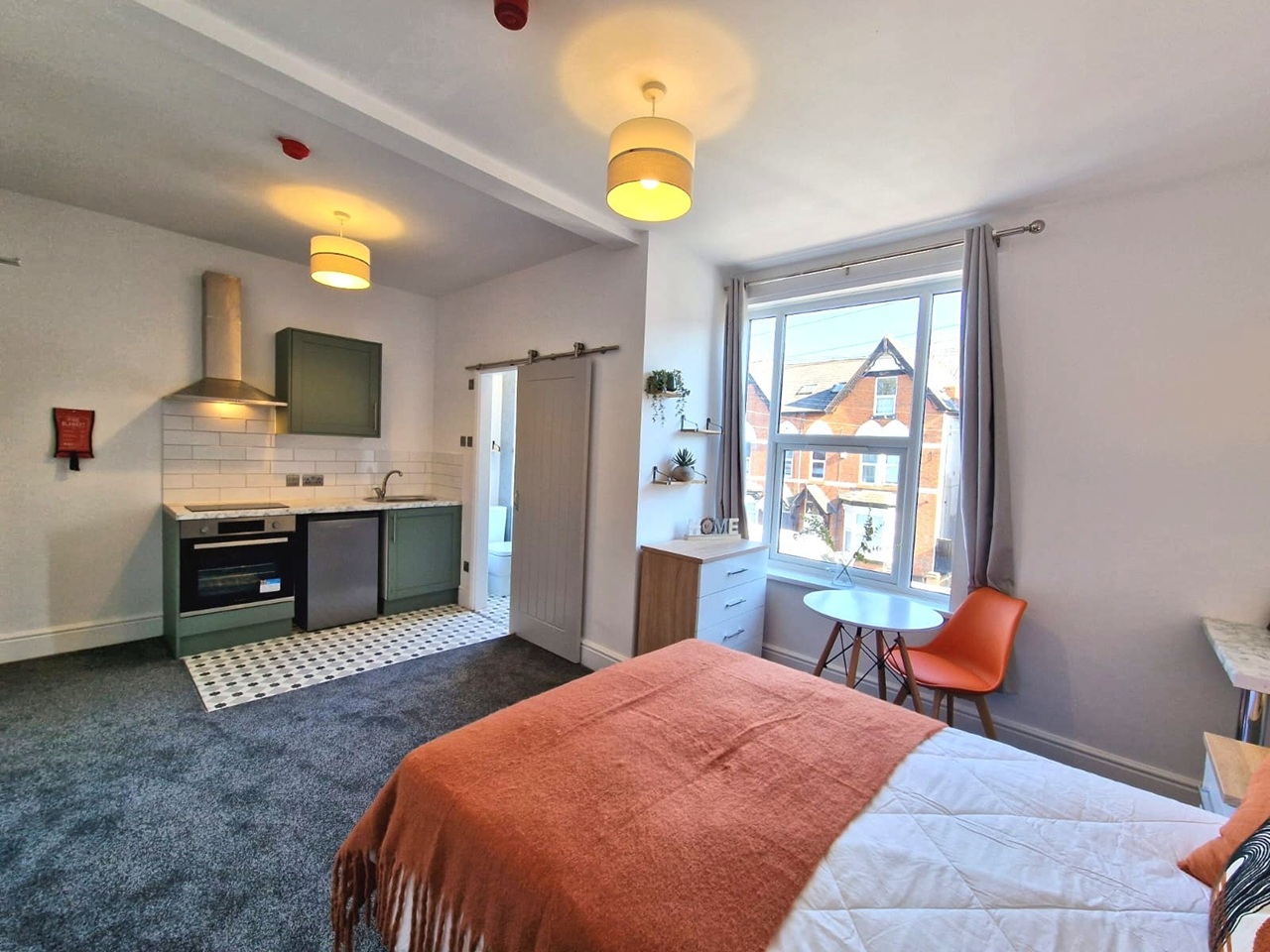 Bedsit, Gillott Rd, B16 photo 3
