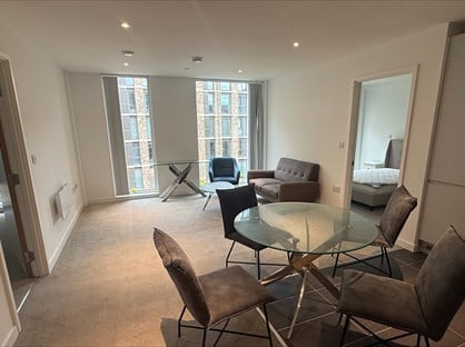 2 Bed Flat, Boundary Lane, M15