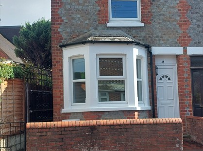 3 Bed End Terrace, Brighton Road, RG6