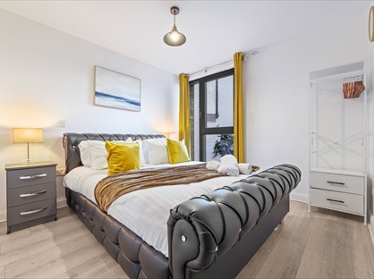 1 Bed Flat, Essex St, B5