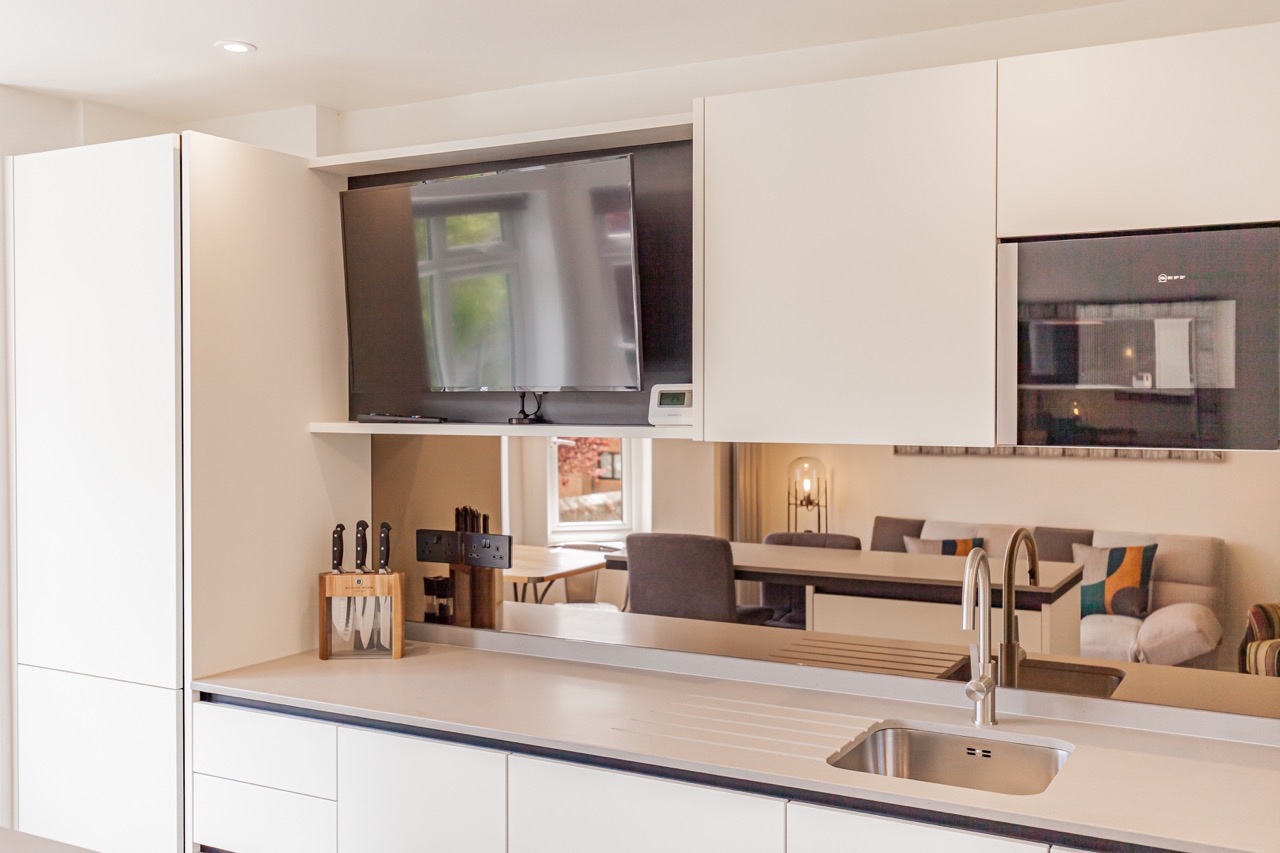 2 Bed Flat, Crescent Court, OX4