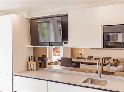 2 Bed Flat, Crescent Court, OX4
