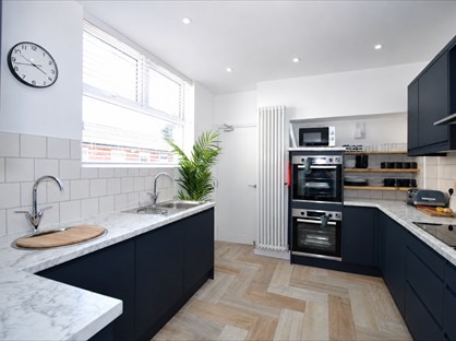 Room in a Shared House, Waterloo Road, ST6