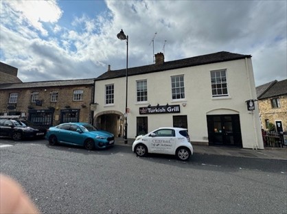 1 Bed Flat, Castle St, PE9