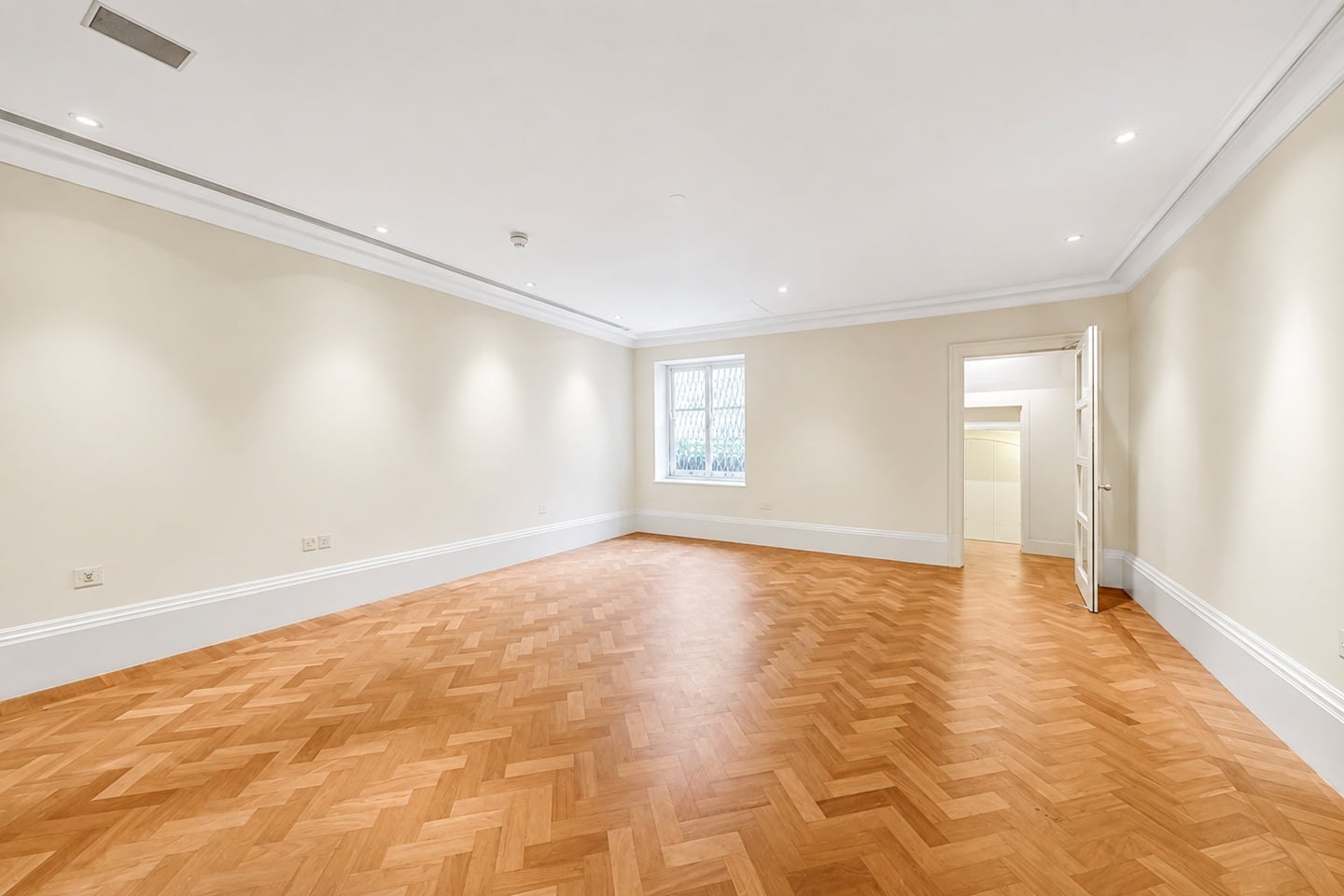 2 Bed Flat, Lancaster Gate, W2