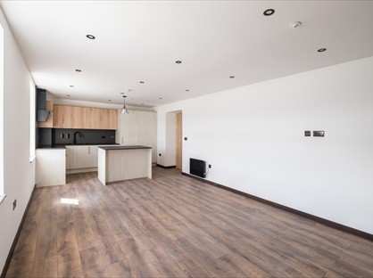 1 Bed Flat, Standish Court, PR7