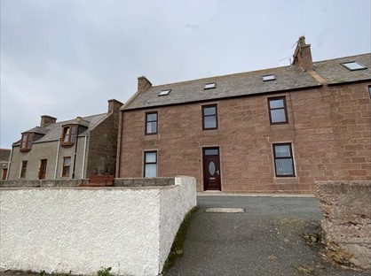 3 Bed Maisonette, Roanheads, AB42